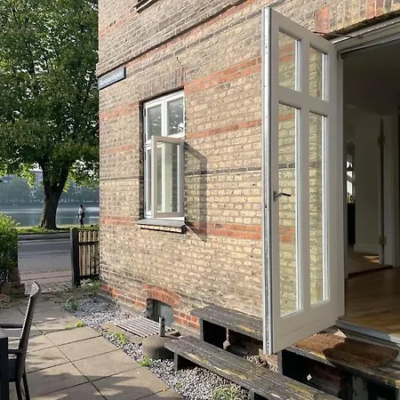Apartment Uniq With A Little Garden - Placed In The Heart Of Copenhagen! Copenhagen