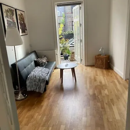Uniq With A Little Garden - Placed In The Heart Of Copenhagen! コペンハーゲン